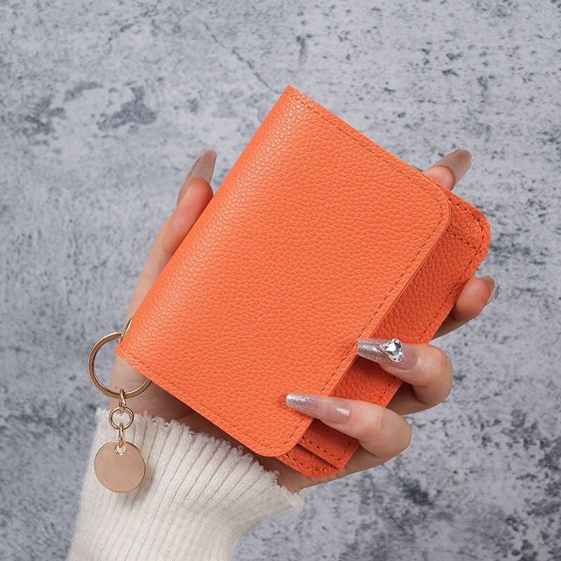 Elegant and Minimalist Women's Slim Short Wallet